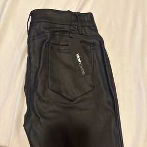 Fashion Nova Black Skinny Pants